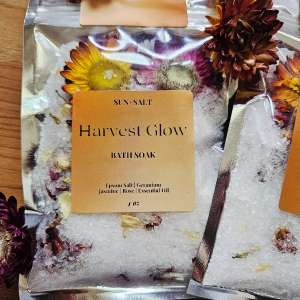 Harvest Glow Bath Soak